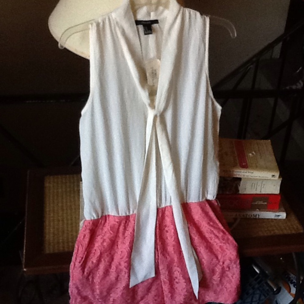 Forever 21 M Sleeveless Jumpsuit Ivory/Coral